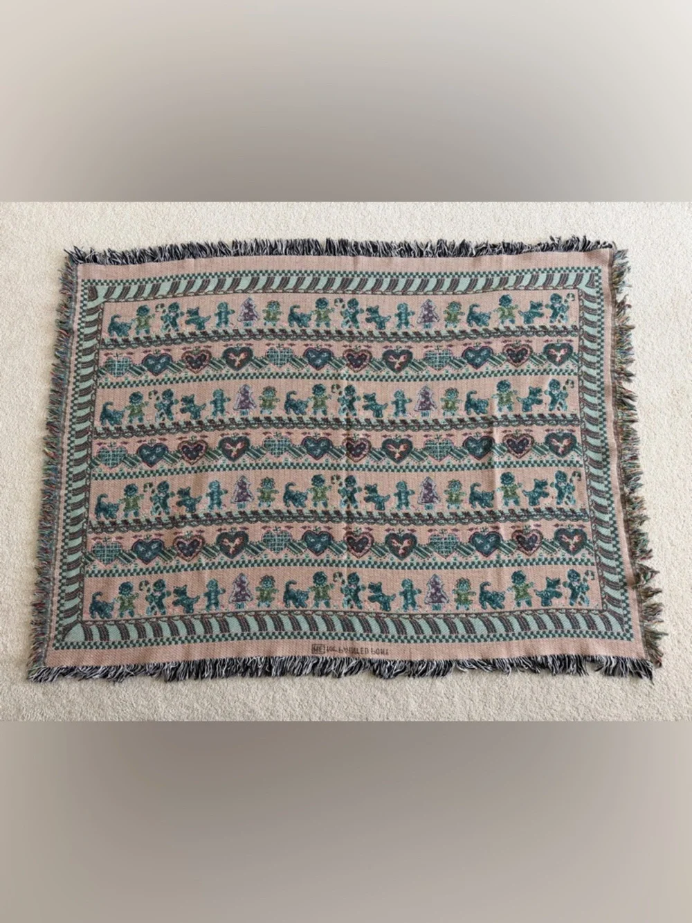 Christmas Festive Gingerbread Holiday Throw Tapestry Blanket with Fringe
